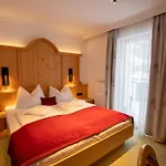 Garni Monte Bianco 4* Ischgl