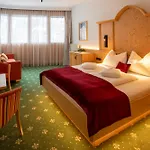 Garni Monte Bianco מלון 4*