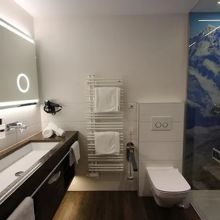 ホテル Garni Monte Bianco 4*