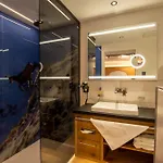 Garni Monte Bianco ホテル 4*