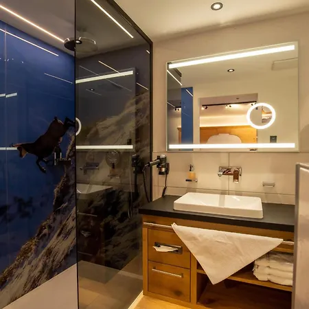 Garni Monte Bianco Otel 4*