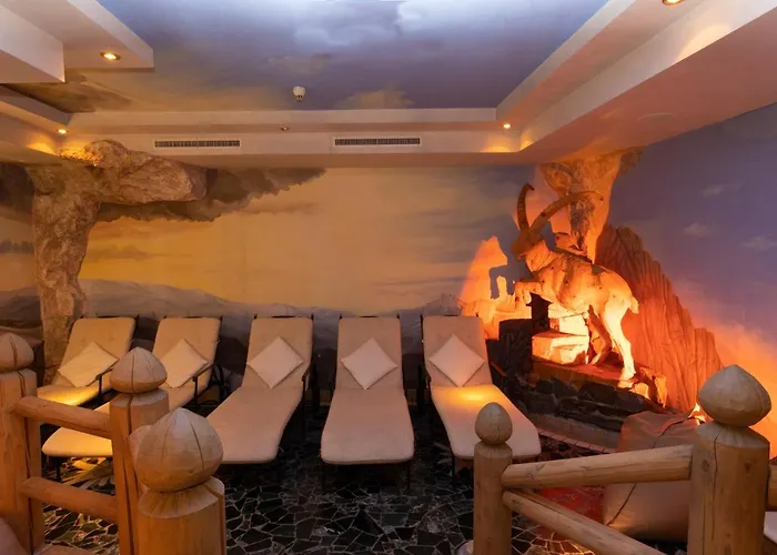 Garni Monte Bianco Hotel 4*