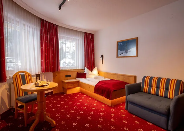 Hotel Garni Monte Bianco 4*