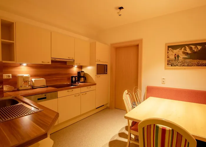 Garni Monte Bianco 4* Ischgl