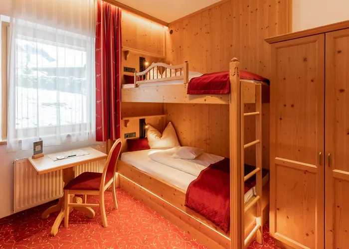 Garni Monte Bianco 4* Ischgl