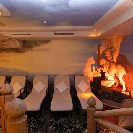 Garni Monte Bianco Hotel 4*